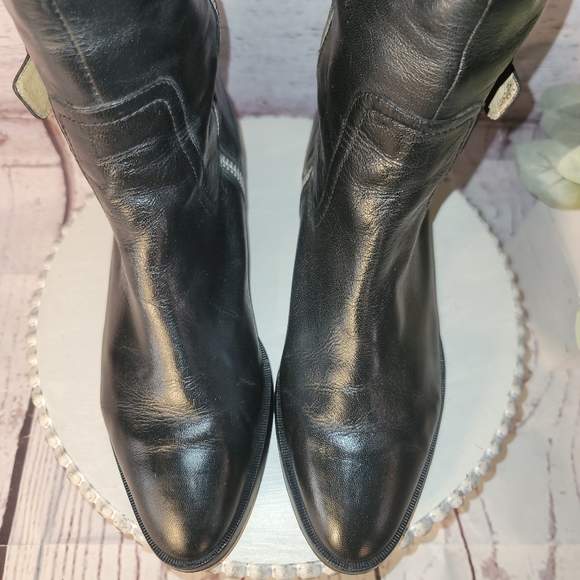 Michael Kors Alicia Women's Tall Leather Harness Buckle Riding Boot Size 8M - Picture 6 of 16